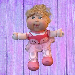 2015 Jakks Pacific Cabbage Patch Kids Sittin' Pretty Plush Doll Cat Shirt